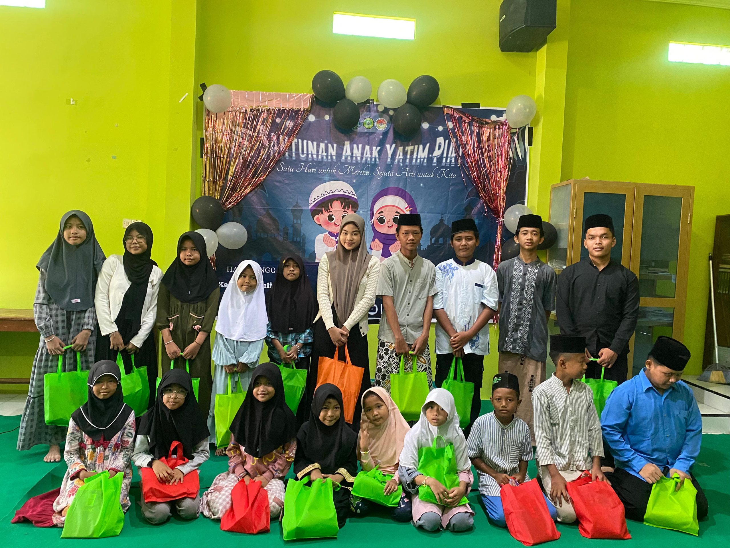 HMPS PGMI UIN Gusdur Pekalongan Gelar Santunan Yatim di Panti Asuhan Dewi Aminah