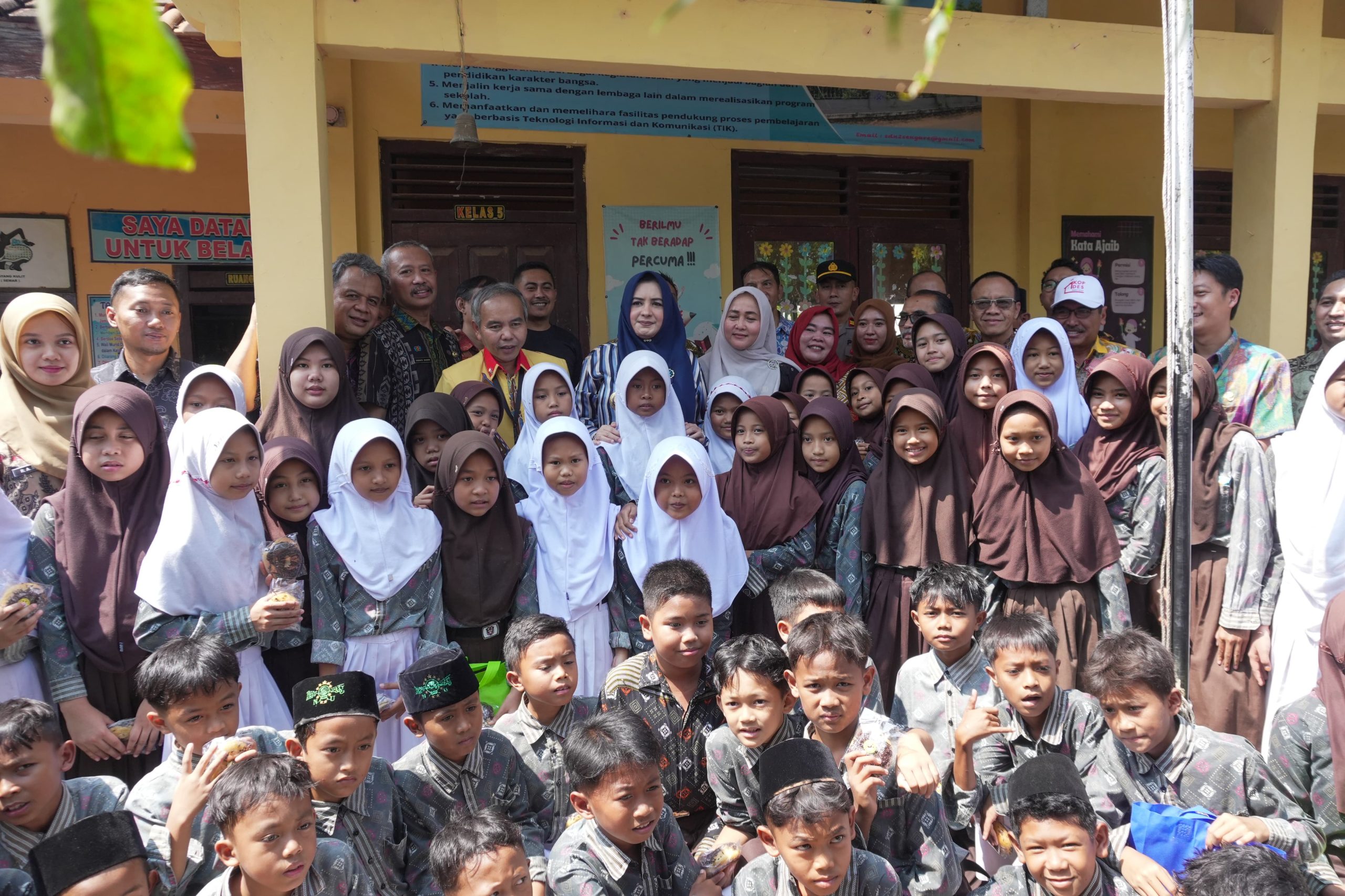 Bupati Pekalongan Tinjau Langsung Sekolah Tak Layak, Pastikan Fasilitas Pendidikan Terus Diperbaiki