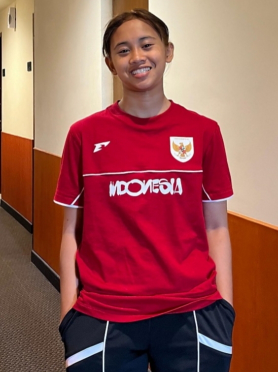 Dari Kenconorejo ke ASEAN: Ivana Hayu Fidelia Siap Harumkan Nama Indonesia di Kancah Sepak Bola Putri