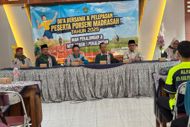 MAN Pekalongan Gelar Doa Bersama Jelang PORSENI Jateng 2025, Harap Sukses dan Keselamatan Kontingen