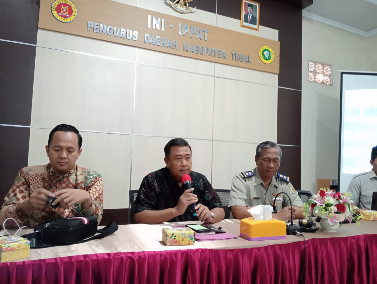 Pengda IPPAT Kabupaten Tegal Gelar Sosialisasi Peralihan Hak Elektronik, Kantor Pertanahan Kabupaten Tegal Tegaskan Komitmen Digitalisasi Layanan